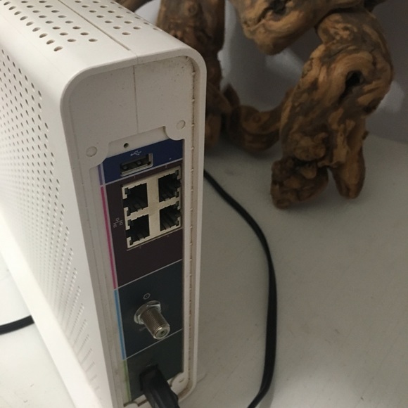 Modem - Picture 4 of 5